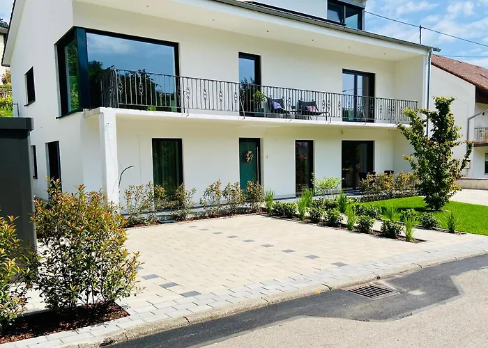Halbstueck - Ferienwohnungen Am Kropsbachpark